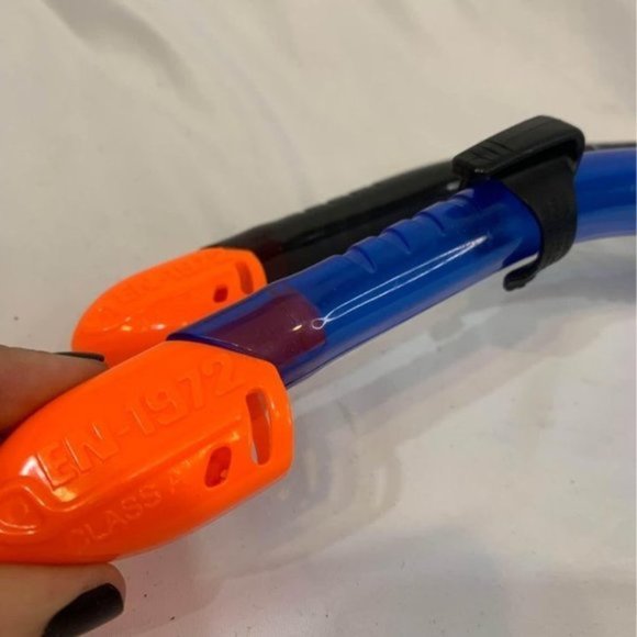 INTEX snorkels. Blue & black. Class A. EN-1972. New condition - Picture 2 of 4